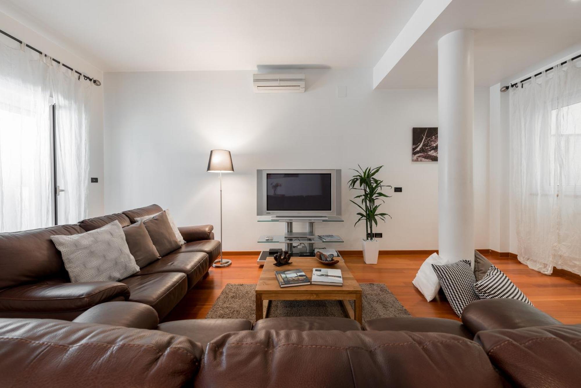 Suite Amendola-Luxury Apartment Бари Экстерьер фото